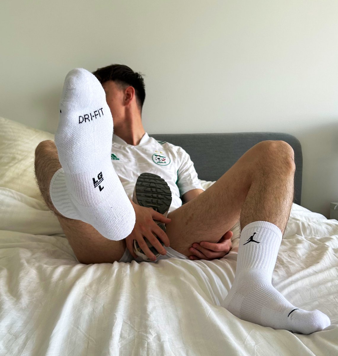Alexis tweet media
