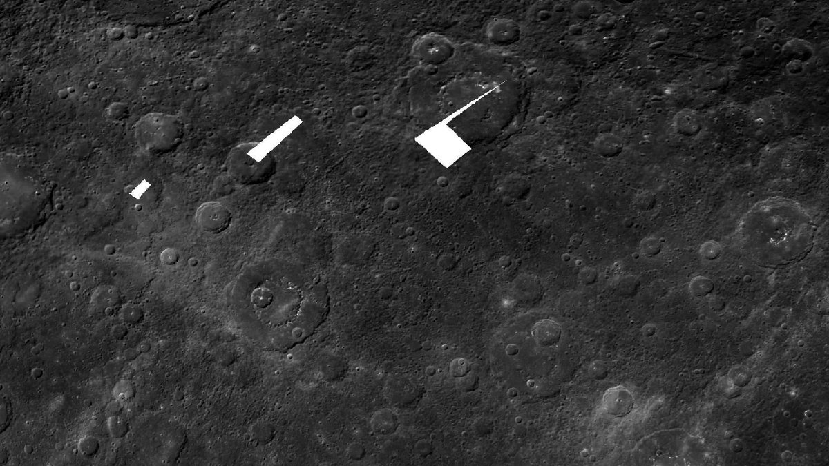 bitsofmercury's tweet photo. Mercury, latitude: 27.8 longitude: 268.3, 825.9 km wide, https://t.co/RqnRS3Tvz8 https://t.co/qsZXtqUJqc