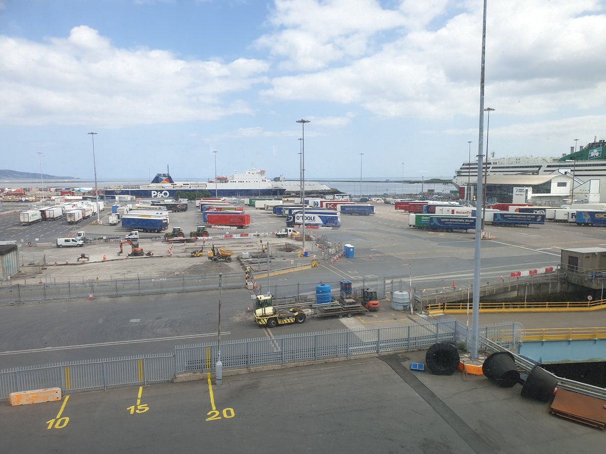 View from <a href="/StenaLineUKIE/">Stena Line UKIE</a> truckers lounge. My second home on the Irish Sea. 🤣