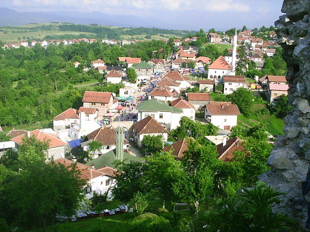 BosnianHistory's tweet photo. The first historical record of #Prusac under its present name, was about 1478 in a letter of Skender Pasha to Dubrovnik. In the Middle Ages, Prusac was part of the Uskoplje area, including the fortresses of Susid and Vesela Straža. https://t.co/VWaXmnySpe