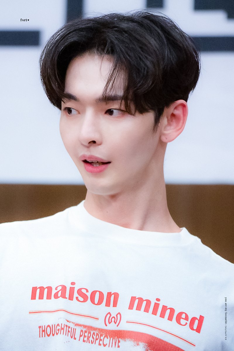 230513 
흰티 한장 입어도 빛나는 미모🤍

#OnlyOneOf #온리원오브 #オンリーワンオブ
#KB #규빈 #신규빈 #キュビン
#seOul_cOllectiOn #seOul_drift
<a href="/OnlyOneOfmember/">온리원오브</a>