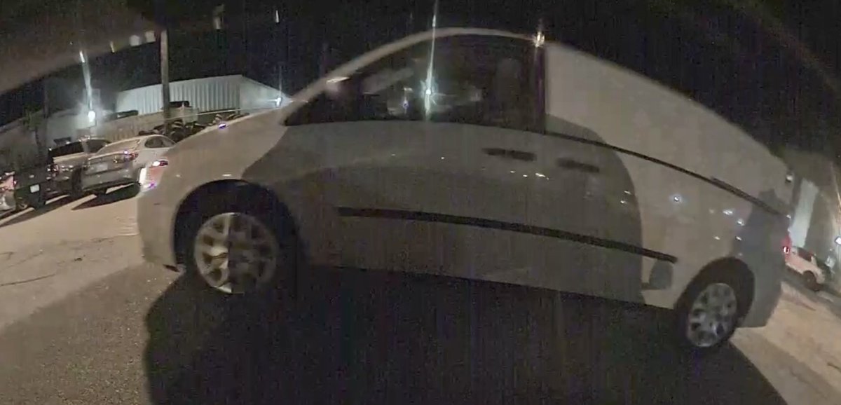 craigorsini's tweet photo. I was in NH a few weeks ago and my car was vandalized by a random person help me find.Anyone with information about this person can call Manchester Police Detective Guillaume Joffres at 603-792-5518. You can also remain anonymous and call the Manchester Crimeline at 603-624-4040. https://t.co/7wiH2ysEmm