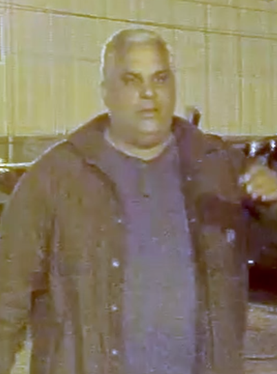 craigorsini's tweet photo. I was in NH a few weeks ago and my car was vandalized by a random person help me find.Anyone with information about this person can call Manchester Police Detective Guillaume Joffres at 603-792-5518. You can also remain anonymous and call the Manchester Crimeline at 603-624-4040. https://t.co/7wiH2ysEmm