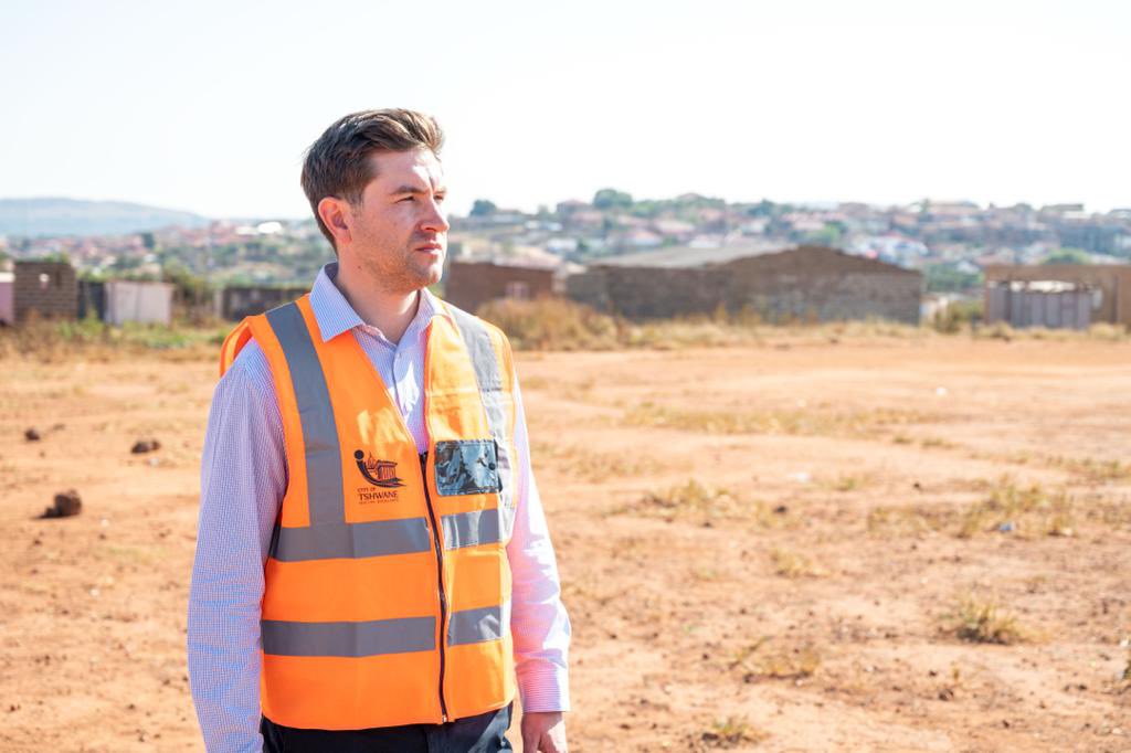 CilliersB's tweet photo. Recently, we’ve been to Soshanguve, Mamelodi, Nellmapius, Atteridgeville, Pretoria CBD and Menlyn to conduct service delivery oversight, clean-up operations and by-law enforcement. We are going to do more of this, I want Tshwane to be a city that works for all its people. https://t.co/iN2pCIiJoq