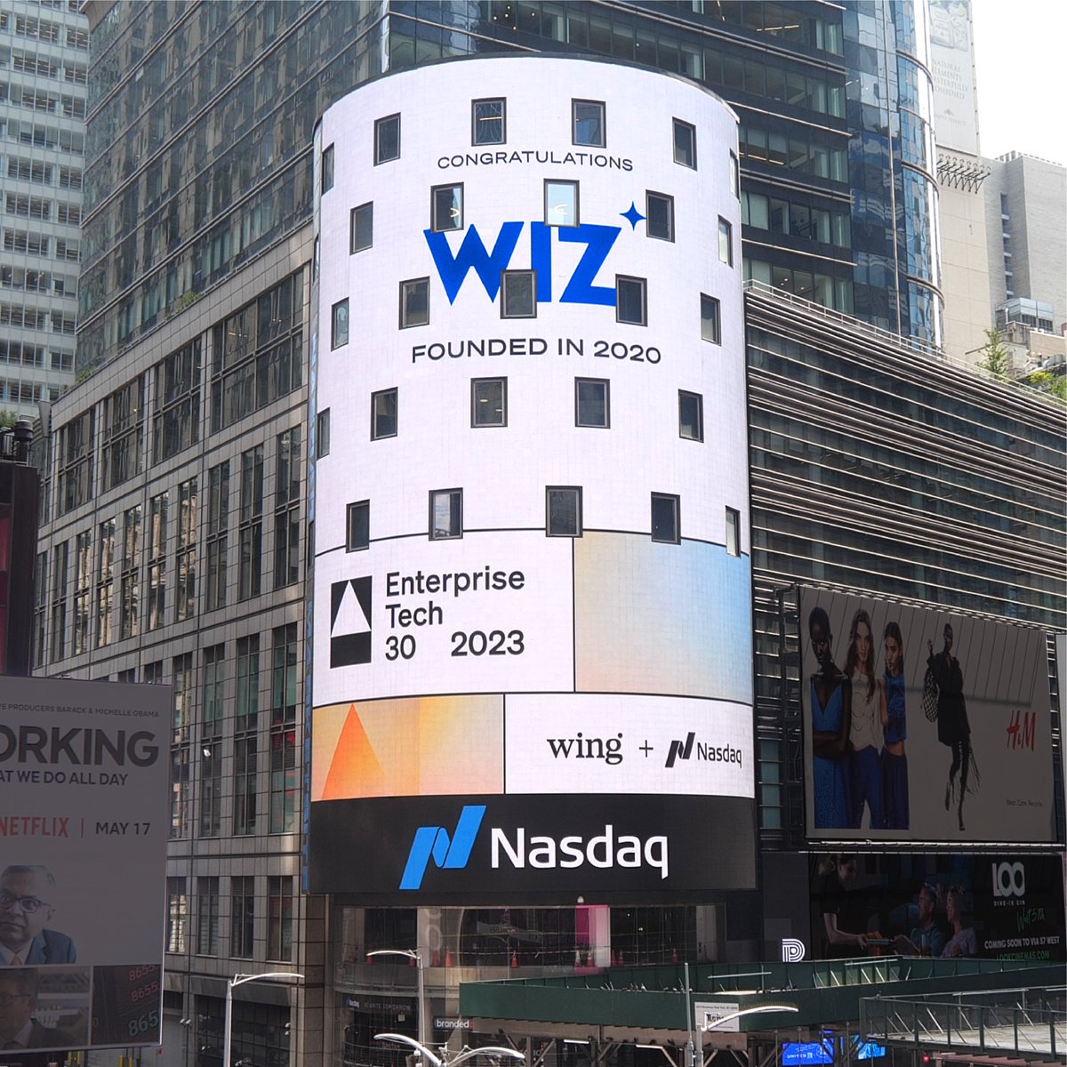 Heck yeah, #EnterpriseTech30! Honored to be on ET30's 'definitive list of the best in enterprise tech' for 2023. Thank you @Wing_VC and congrats to all this year's winners 🏆

🪄Loving this photo of our logo on @Nasdaq Tower✨