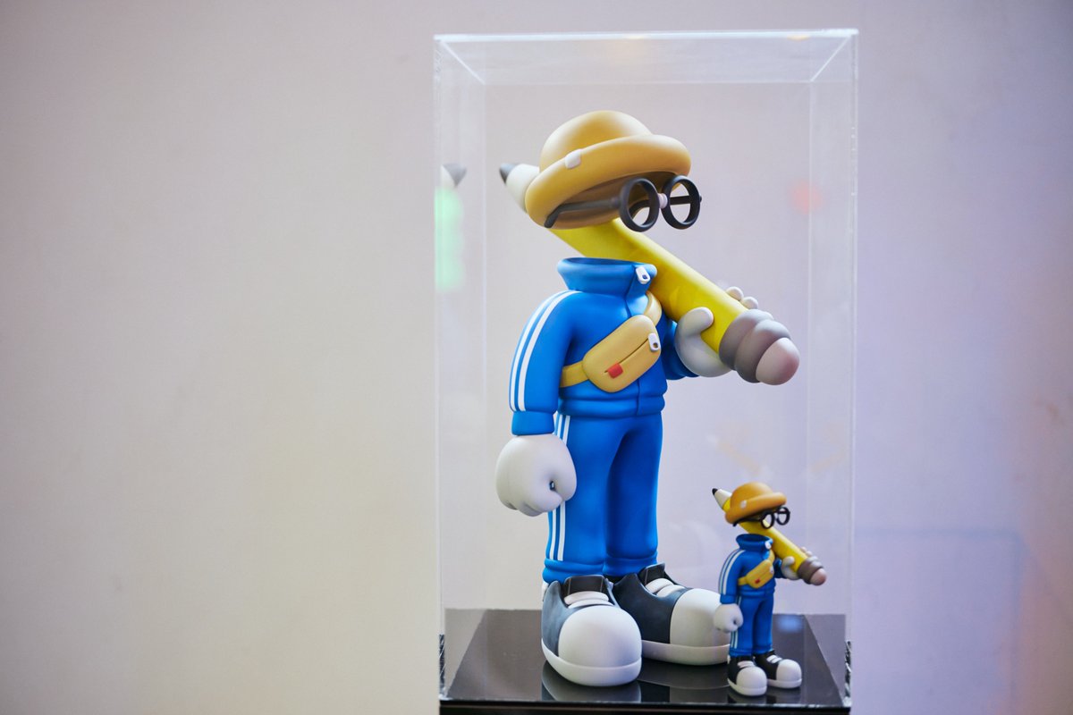InvsbleFriends's tweet photo. Invisible Friends Physical Collectibles

May 18th

Short 8" Collectible: 0.09ETH holders / 0.18ETH public. 
Tall 24" Collectible: 0.6ETH holders only. Limited to 250 first come first serve.

Shipping & duties included.

Holder snapshot: May 17th 11AM EST

https://t.co/hd71EDleoa