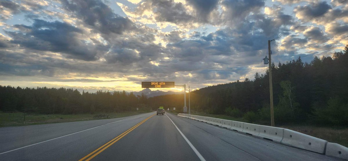 Good Morning! Beautiful day for a drive on this #traveltuesday. #BCHwy3 #CranbrookBC