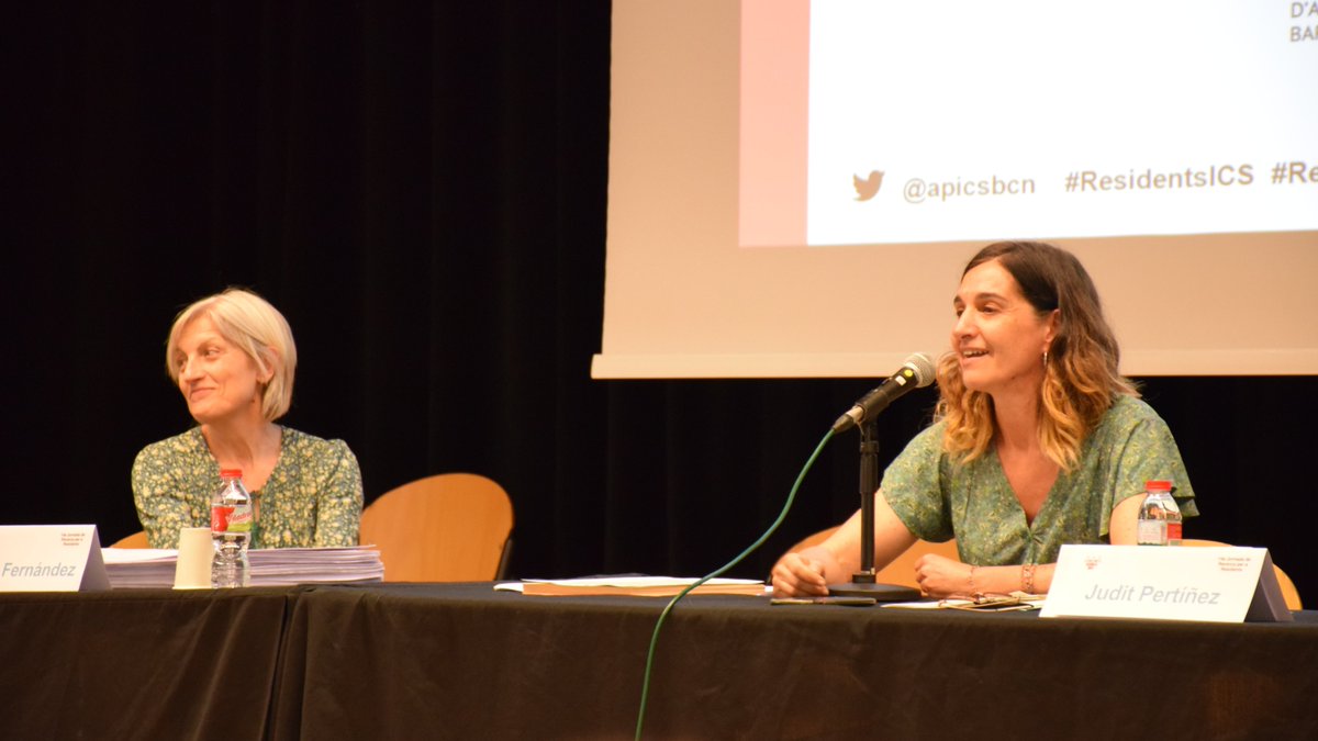 "Durant aquests 4 anys han canviat coses, vosaltres heu ajudat a construir-ne de noves. Nosaltres estem orgullosos de la vostra professionalitat i la vostra vocació de servei": Judit Pertíñez, cap d'estudis de la Unitat Docent de l'#apicsbcn, a la 14a Jornada per a #ResidentsICS