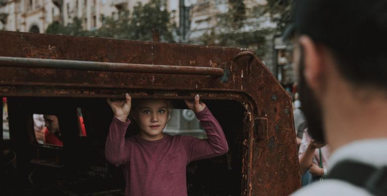 FondazBrodolini's tweet photo. Sono online i risultati dell'indagine condotta dall'@EURightsAgency nei dieci paesi Ue più interessati dall’arrivo di persone in fuga dalla guerra in #Ucraina. Come membri della rete #FRANET, siamo felici di aver contribuito alla diffusione della survey. 🔗https://t.co/l4q0Yg9JYH https://t.co/9BSc3g0ijp