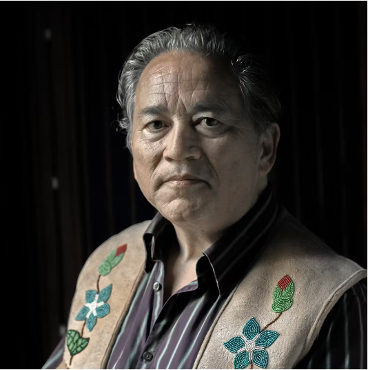 CanEmbDR's tweet photo. #Canada is part of @cacuenta. This literature festival begins tomorrow in the 🇩🇴. Centro America Cuenta is celebrating its tenth anniversary. Do not miss the participation of the  Cree 🇨🇦 writer Darrel J. McLeod @achakos during the festival!!! @EyesAbroad https://t.co/fyRh40aK1a