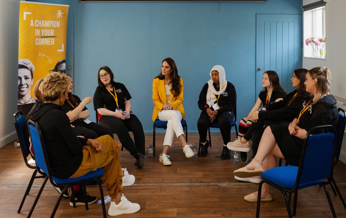 DameKellyHolmesTrust tweet media