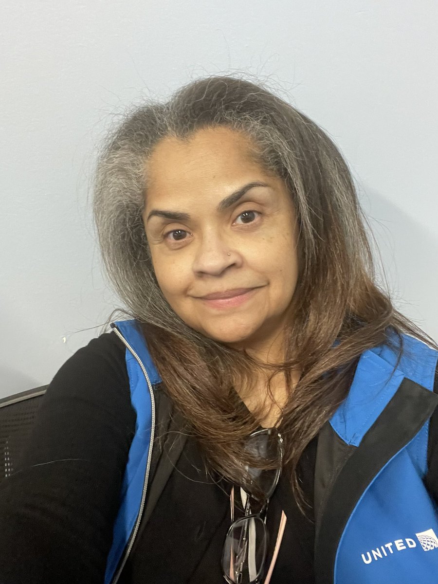 ewrstacey's tweet photo. Celebrating an AMAZING EWRCS supervisor on her birthday 🥳 Celeste we appreciate you. Enjoy your special day!@csarkari @Jordan_Bykowsky @MalkowskiAneta @skarabetian https://t.co/M8nmbTolL3