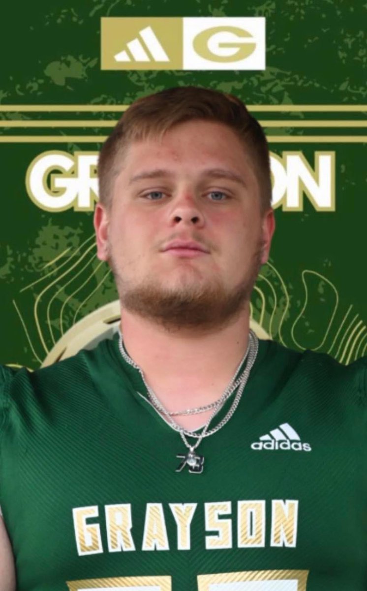 BryceHudson78's tweet photo. I have just submitted my application for college (dual enrollment) for my next two years of HS. I will be graduating early! #4TheG #GVE #GraysonU @CoachSB_4theG @JBoldin54 @Coach_AMHill https://t.co/SSHWOh7ao4