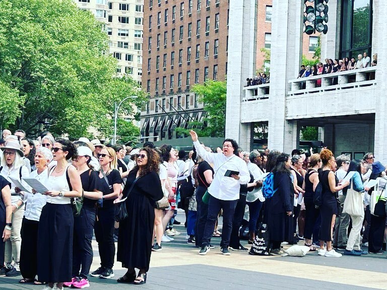 alejozuleta's tweet photo. Some pictures of my Lincoln Center Conducting Debut :) It was an amazing experience to be part of this wonderful project!!! #searchforspring @lincolncenter #coductorslife #conductorsofinstagram https://t.co/KXOrEW2idG https://t.co/hcKu1xOIDy