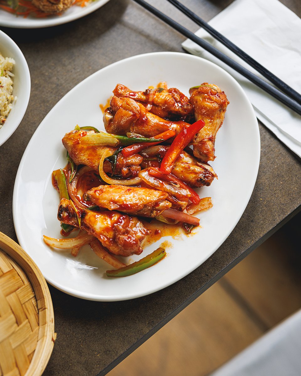 A little bit of sweetness, a little bit of spice… These chicken wings are a whole lot of deliciousness! 🍗 #VietnameseWings #ShoreditchFood