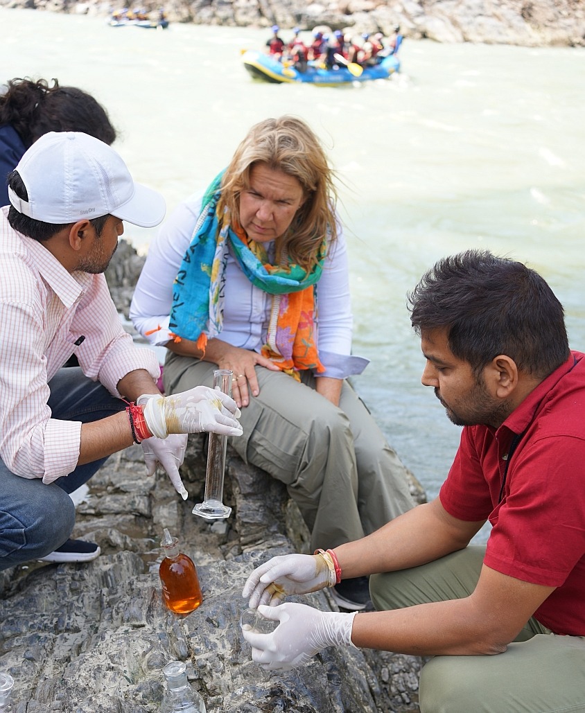 In collaboration with the Physikalisch-Technische Bundesanstalt (PTB), @SonjaBehmelPhD was in India a few weeks ago to help @cleanganganmcg strengthen the Quality Infrastructure for the water monitoring of the #GangaRiver.
#WaterQualityMonitoring #DataAcquisitionStrategies