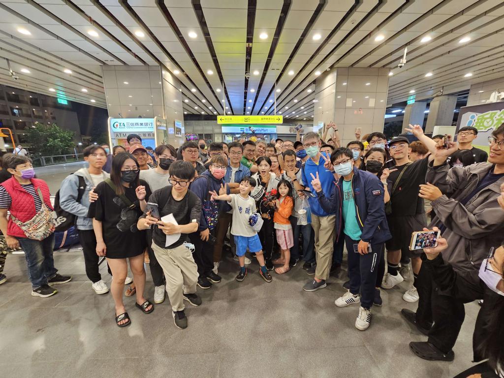 Jinnytty_'s tweet photo. Jinny’s-diary 2023-05-16  by jinnytty #Twitch #JustChatting #Jinnytty https://t.co/45SUiB6sjT https://t.co/p014jpIlc3