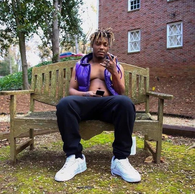 x2bucky's tweet photo. 3 Days Until New Juice WRLD Music🎉🎉🎉 https://t.co/0QPPPXldo1