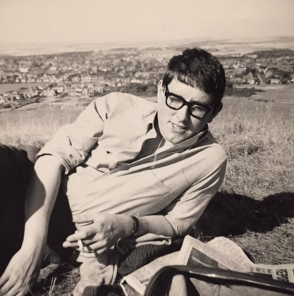 1963_beatles's tweet photo. The next Beatles 1963 newsletter arrives on June 1st &amp; features English singer, songwriter and producer John Carter.

Includes chatting with the Beatles, backing vocals on  Hi Ho Silver Lining &amp; writing classic 60s songs like Let's Go To San Francisco.

https://t.co/1KdNJLYdqB https://t.co/uYyXMzLF7i
