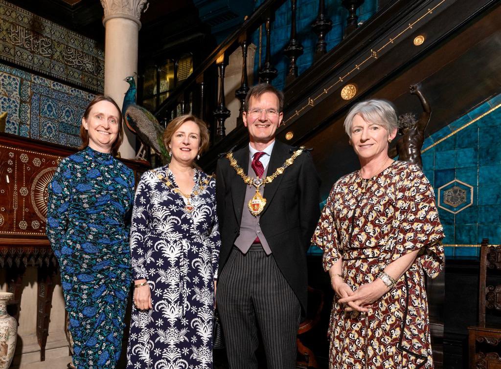 RBKCMayor's tweet photo. Delighted to welcome many guests to @LeightonHouse_ last night for a fundraiser for one of the Mayor’s charities @ClementJames in North Kensington.

Thank you so much to all involved for making it such a success. 

#supporting #localcharities https://t.co/aKTqbF4wcg