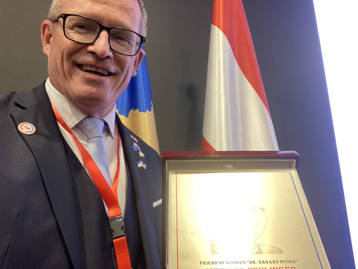 GunterFehlinger's tweet photo. Honored to receive the #DrErhardBusekAward for contributions for Kosovo 🇽🇰 Austria 🇦🇹 friendship https://t.co/eLnITBlz9F