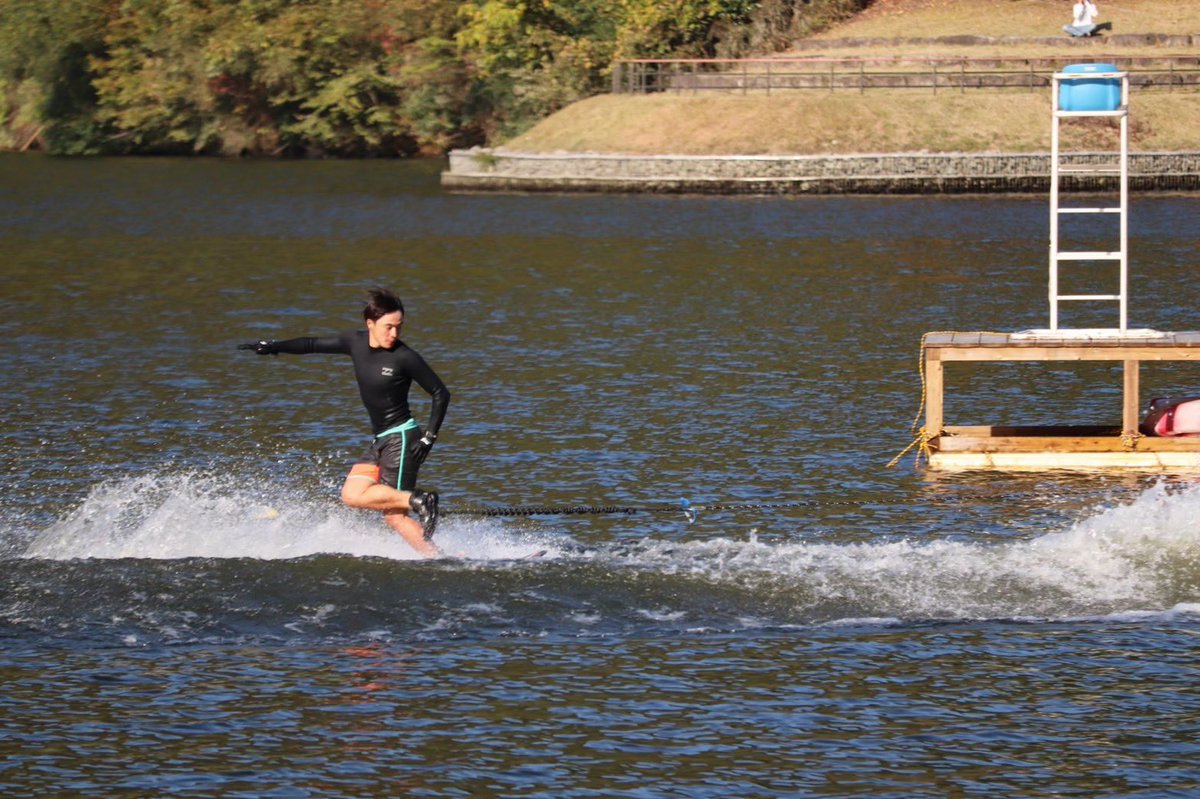 waterski_keio's tweet photo. ใใชใใฏ็จฎ็ฎใ็ดนไปใใใใจๆใใพใ๏ผ
ใใชใใฏใฏใใผใใฎๆณขใ็ใใใๅ่ปขๆใใใใณใใซใซ่ถณใๅผใฃๆใใๆใชใฉๅค็จฎๅคๆงใงๆใซใใฃใฆ็นๆฐใๅคใใใพใใใใญใฐใฉใ ใใใๅใฃใๆใฎ้ๆๆใฏใใชใใฏใฎๆๅคงใฎ้ญ
ๅใงใโจ
#ๆฅใใๆ
ถๆ #ๆ
ถๆ้ซ่ฒไผ #ๆ
ถๆๅคงๅญฆ #kwst #้จๆดป https://t.co/wtxVcLlfkF
