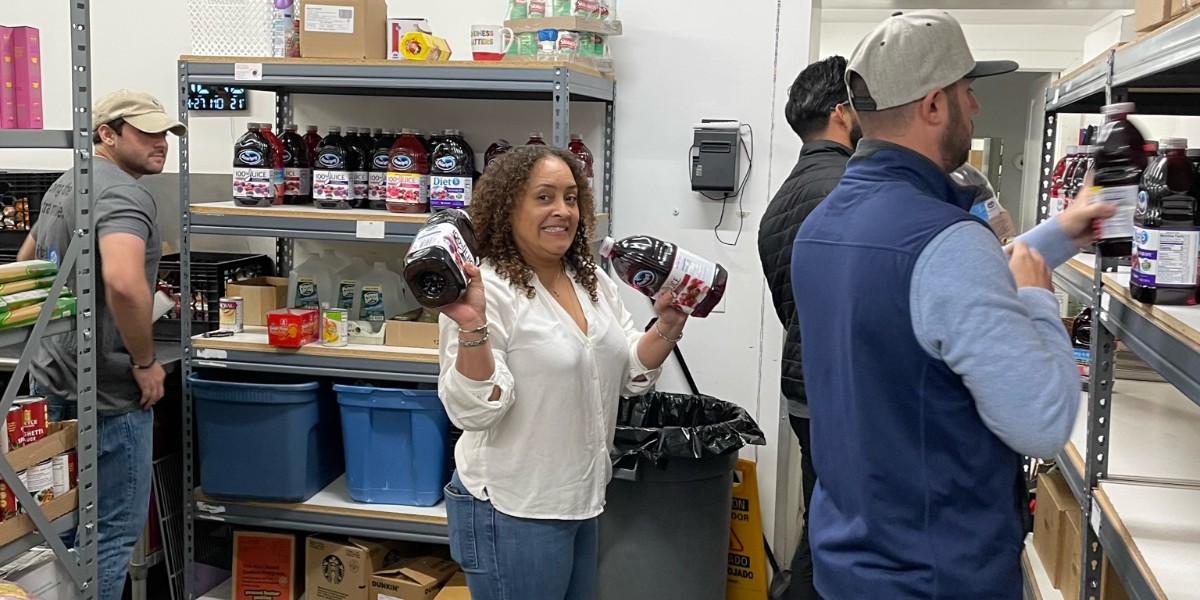 Sharing our THANKS this Tuesday to @capbluecross volunteers who spent time at #NewBethany cleaning & restocking our pantry 🌽🍉🥦 Thank you for always going the EXTRA mile to make an impact! #NBThanks