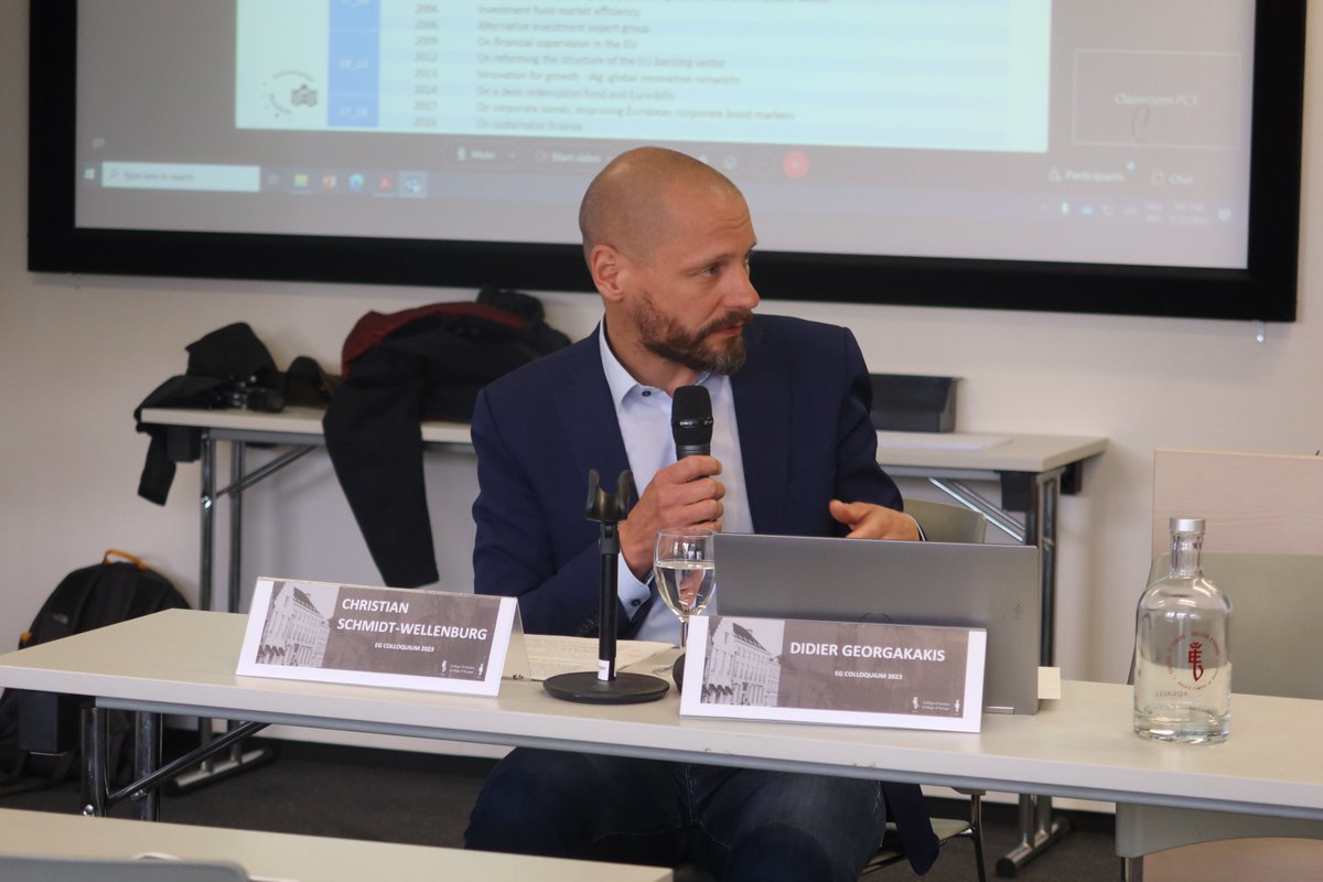 College of Europe tweet media