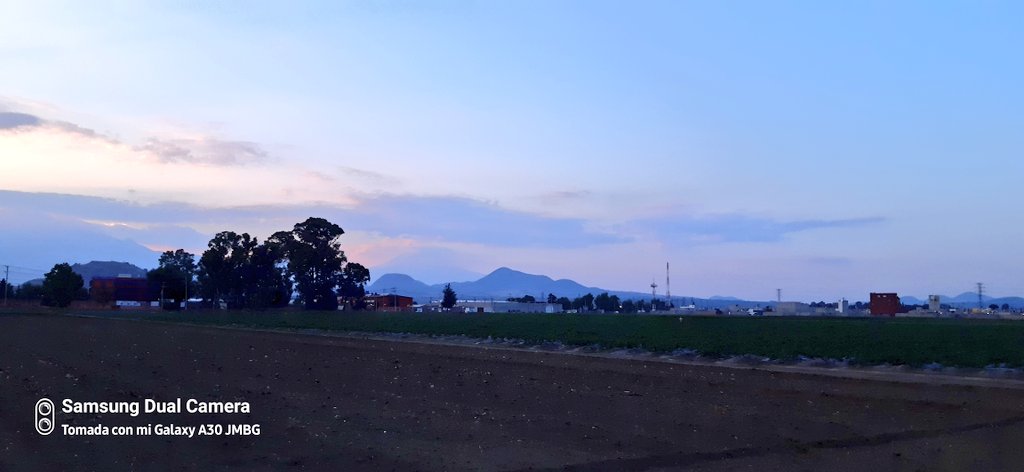j_m_b_g's tweet photo. 16/05/2023 #runningmotivation #RunningMan en #chalco al #amanecer buen dΓa #runners unos #4km por #jmbg https://t.co/Nk245zfJ3M