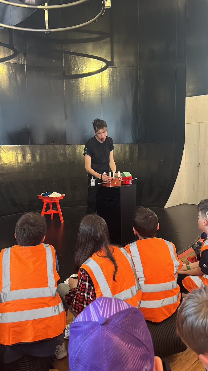 Roundhay Year 6 tweet media