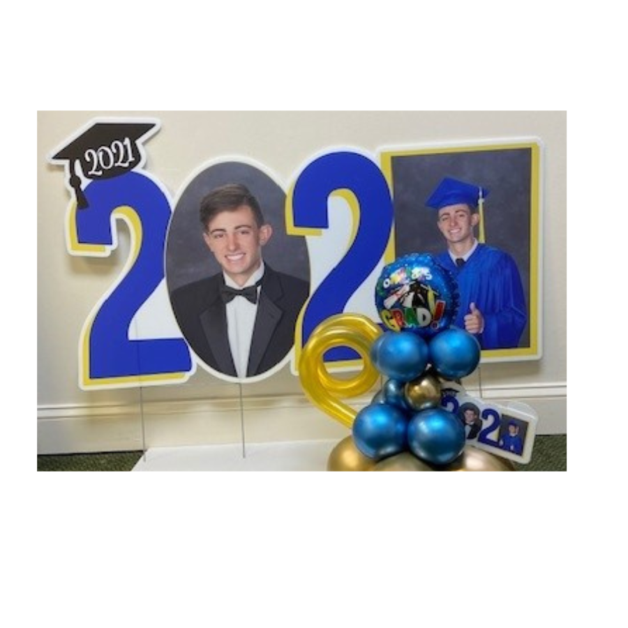 lenorryan's tweet photo. Customized 2023 Graduation Yard Signs👨‍🎓👩‍🎓 - https://t.co/T8vBdCPxb8 https://t.co/g3tMsp6YkM
