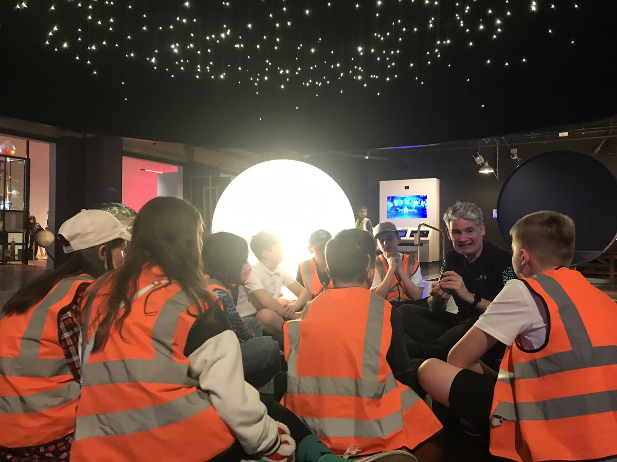 Roundhay Year 6 tweet media