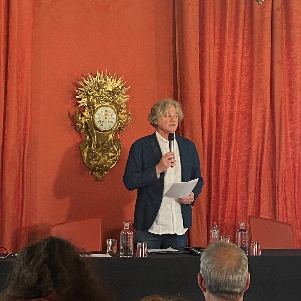 IEAdeParis's tweet photo. #MemoryPlace
C'est parti pour les 2 jours de #workshop du Pr. John Sutton #IEAFellow!
L'occasion de faire dialoguer différentes disciplines sur la nature de la perception corporelle & affective en examinant les relations entre #espace et #mémoire
👉https://t.co/BcdgCs4EwL https://t.co/nBLwWJJMuD