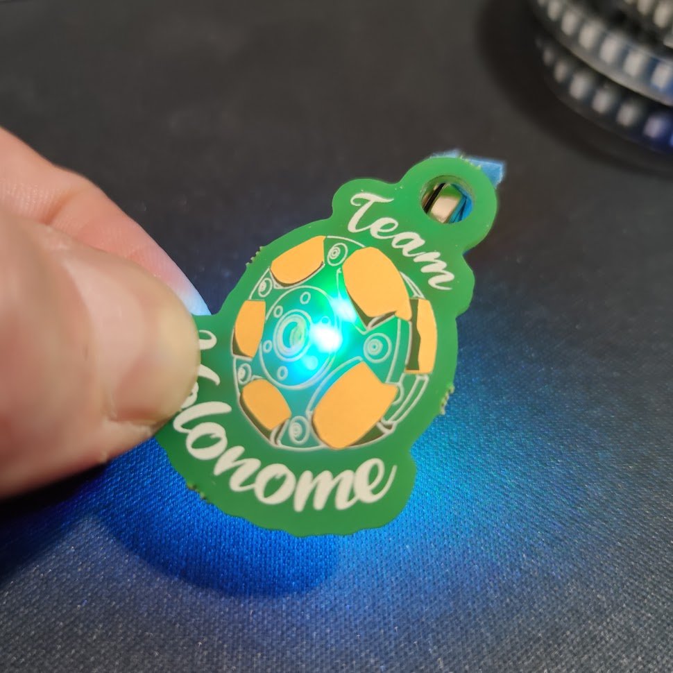 Grace à <a href="/AislerHQ/">AISLER</a>, tous nos adversaires recevront un petit badge après leurs matchs contre nous 😉
Un grand merci pour leur support ! On avait peur de pas les avoir avant la coupe, mais ils ont encore fait un travail remarquable et rapide ! 🥳🤩
#CDR2023