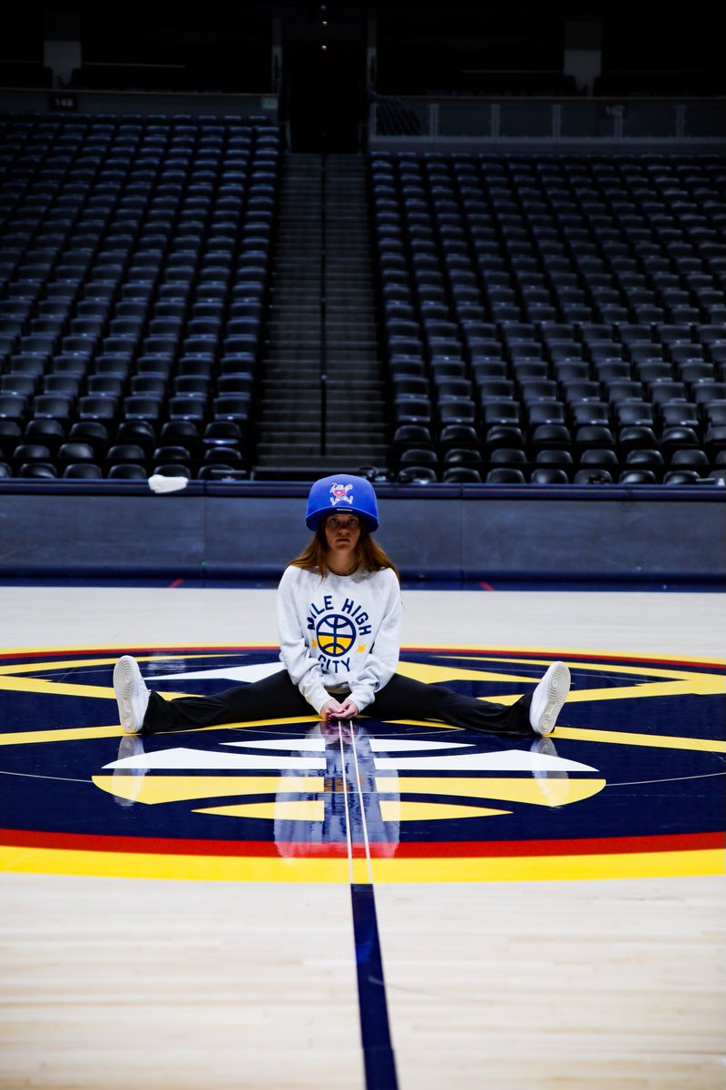 AltitudeAuth's tweet photo. Go BIG or go home, right?! 🧢

Stop by Altitude Authentics in-store before tonight’s game to grab a fun jumbo Maxie hat! https://t.co/gsivmTab0V