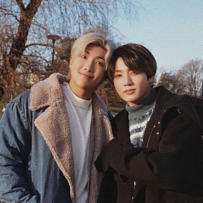 9497hr's tweet photo. namkook november date https://t.co/7vhLhRwusq