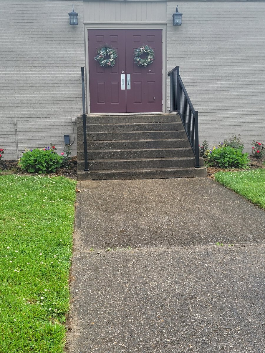 CameronMaerz's tweet image. #osint
#osintchallenge
#geolocation
Gimme a street address