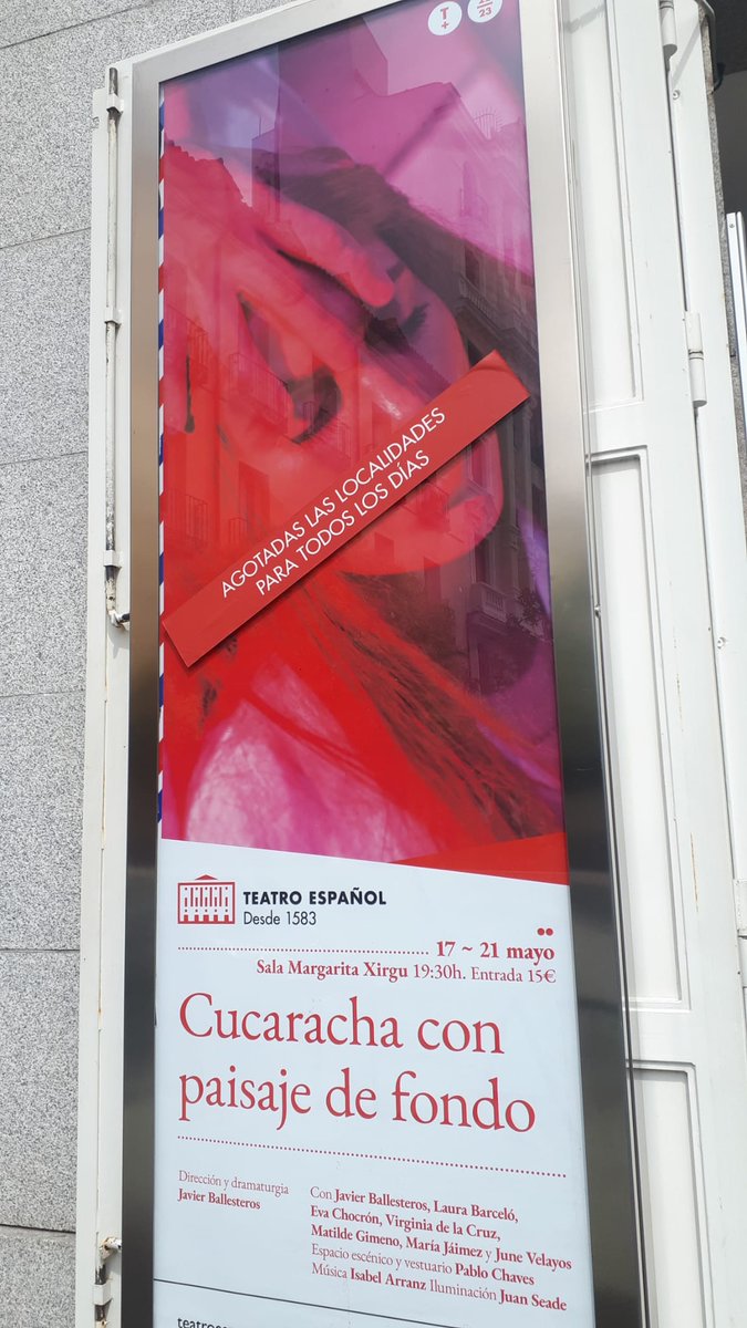 TeatroEspanol's tweet photo. #CucarachaConPaisajeDeFondo con localidades agotadas para TODOS los días, a un día del estreno en #TeatroEspañol ✨
¡Enhorabuena! @lamujerenobras 🤍 https://t.co/djDiXxKiFn
