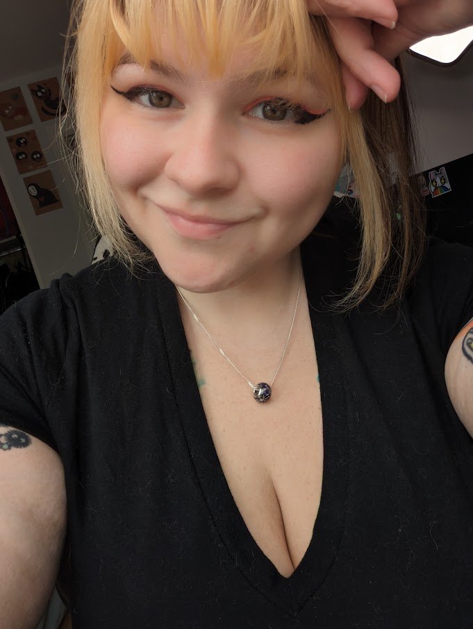 RainbowZilla87's tweet photo. 🔴LIVE🔴

Playing @RaidRPG for our #Sponsored segment of the stream  where you can support by signing up &amp; playing using this link:

https://t.co/ZWVTxMWRpR

Then some Zelda later on!

Hyped! I've had a madly manic day so far xD

Link in bio! https://t.co/dUkmZCY96J