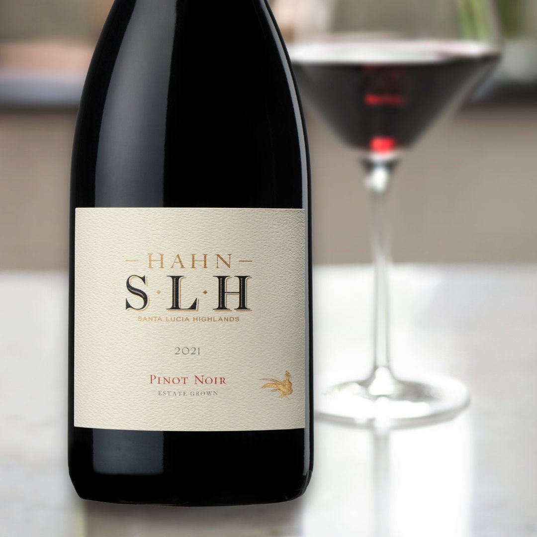 Thank you <a href="/teamdb/">The Drinks Business</a> and <a href="/WineMastersDB/">The Global Wine Masters Competitions</a> for awarding our 2021 Hahn SLH Pinot Noir Gold at the 2023 Global Pinot Noir Masters. Explore the full list of medal-winning #PinotNoir #wines from around the world here: bit.ly/41nNUUd #winetasting #wine #wineindustry #goldmedal