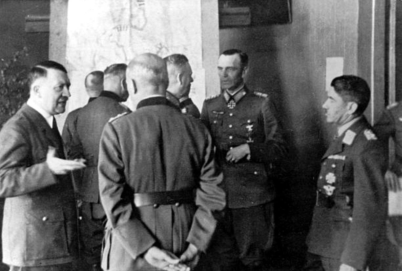 Паулюс и Гитлер