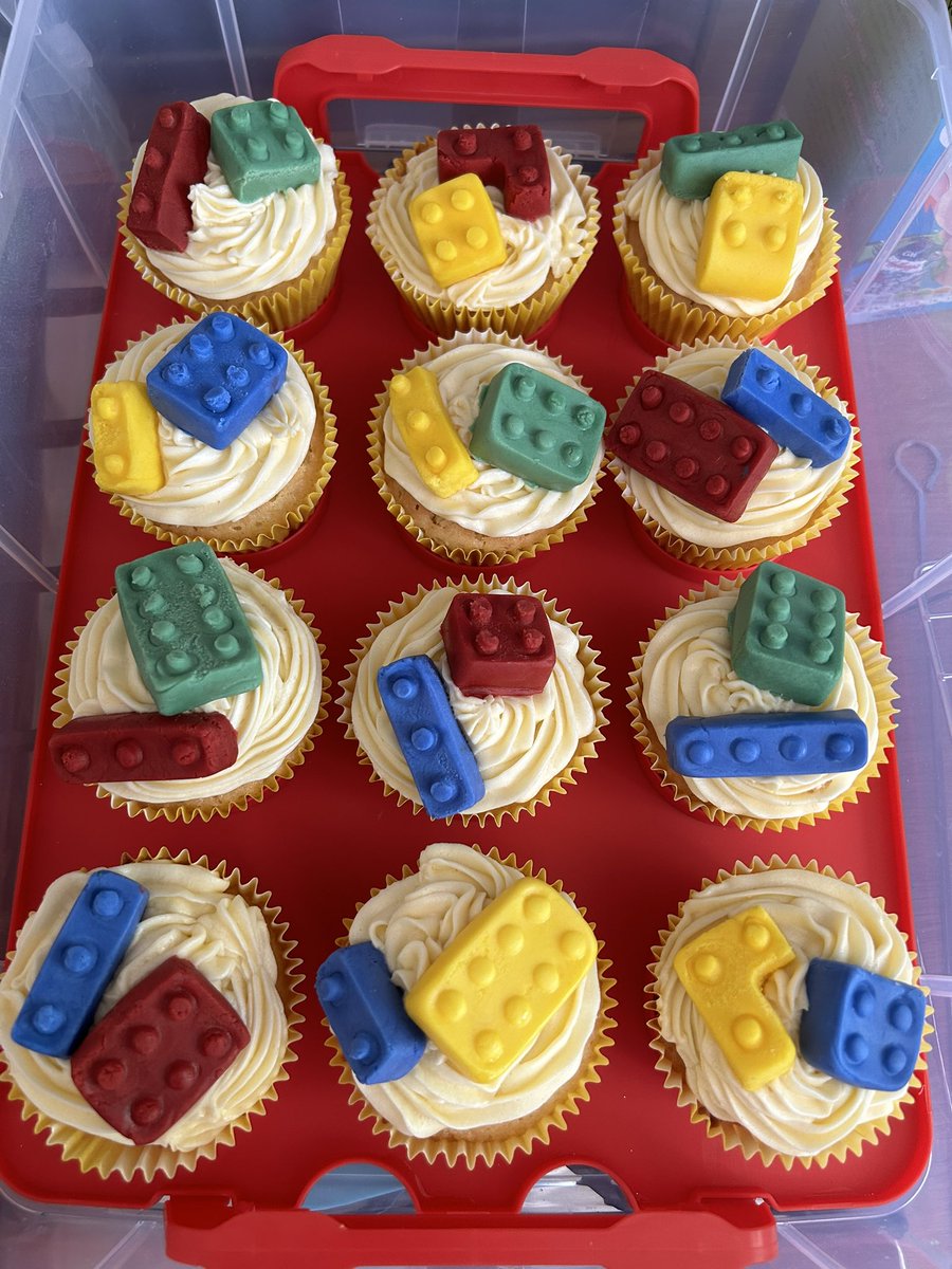We love running a family business and when we’re not busy, our family loves baking!! This was our bake this weekend - Lego cupcakes!!! 🧁🧱