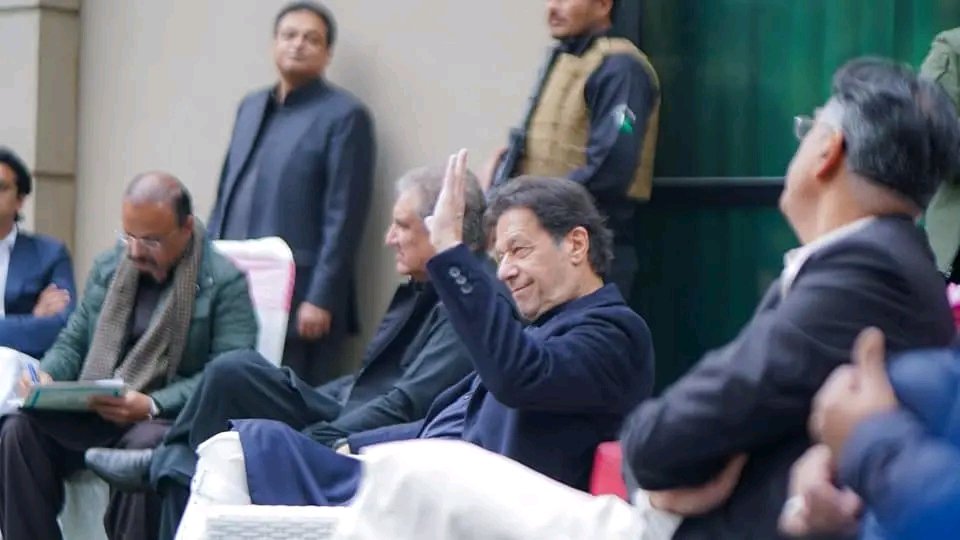 گرفتاریوں سے بچیں دو ہفتے میں سب کچھ ٹھیک ہو جاۓ گا 🔥♥️
عمران احمد خان نیازی