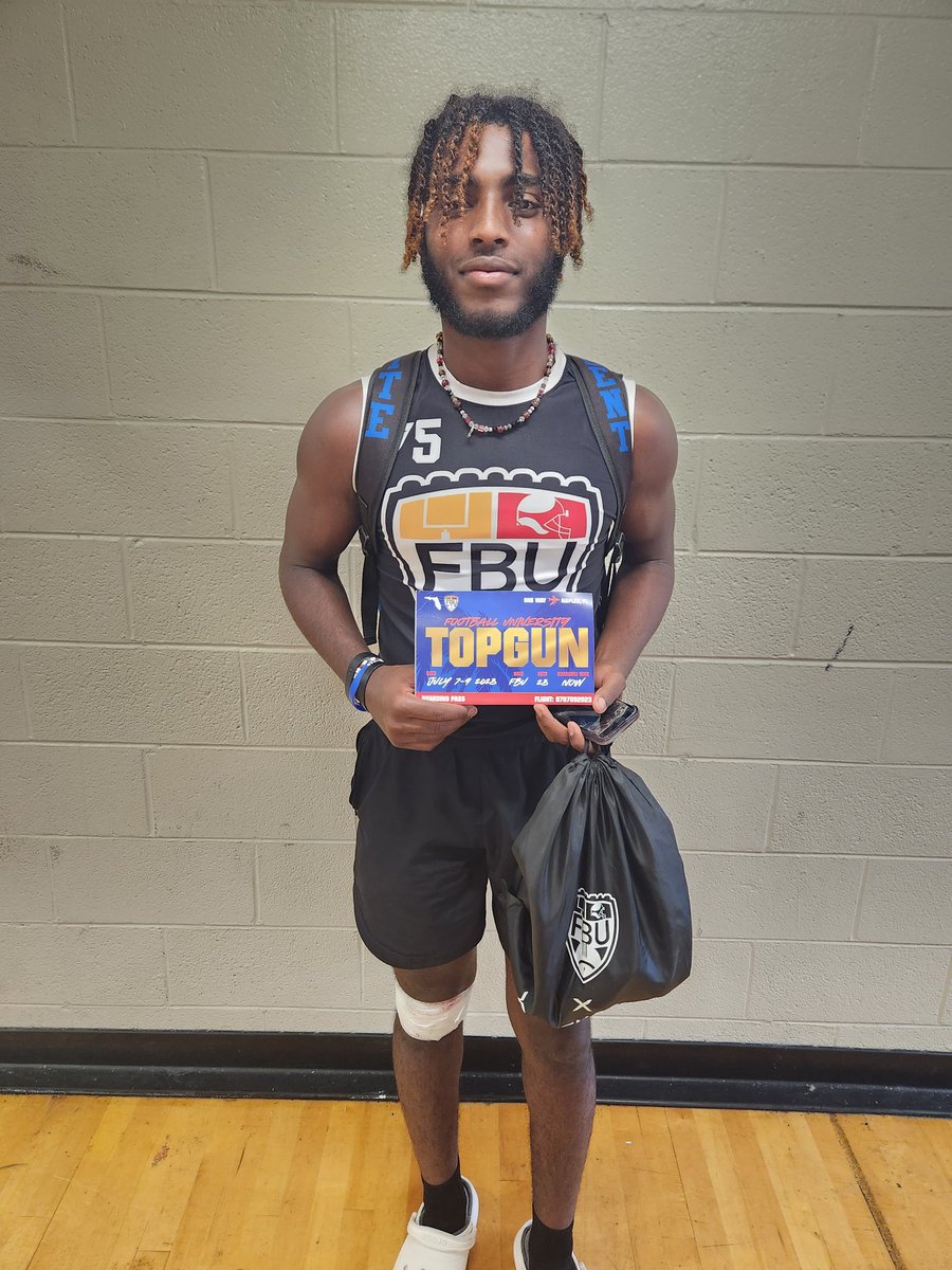 robert heard tweet media