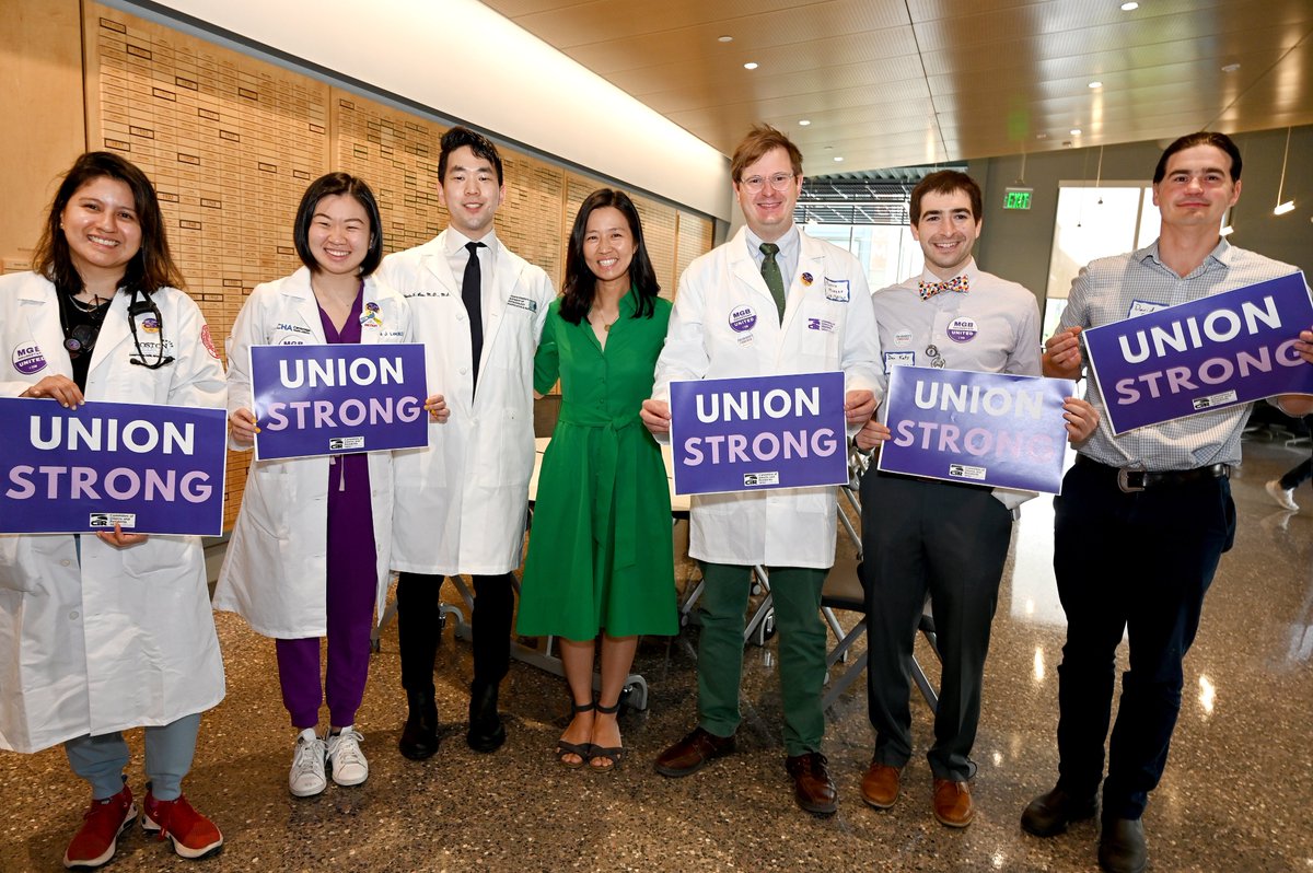 MayorWu's tweet photo. Strong unions make strong cities: a strong labor movement is necessary to make Boston a city for everyone. Proud to stand with the residents &amp; fellows at @MGBUnited. https://t.co/gqxY48JZ67