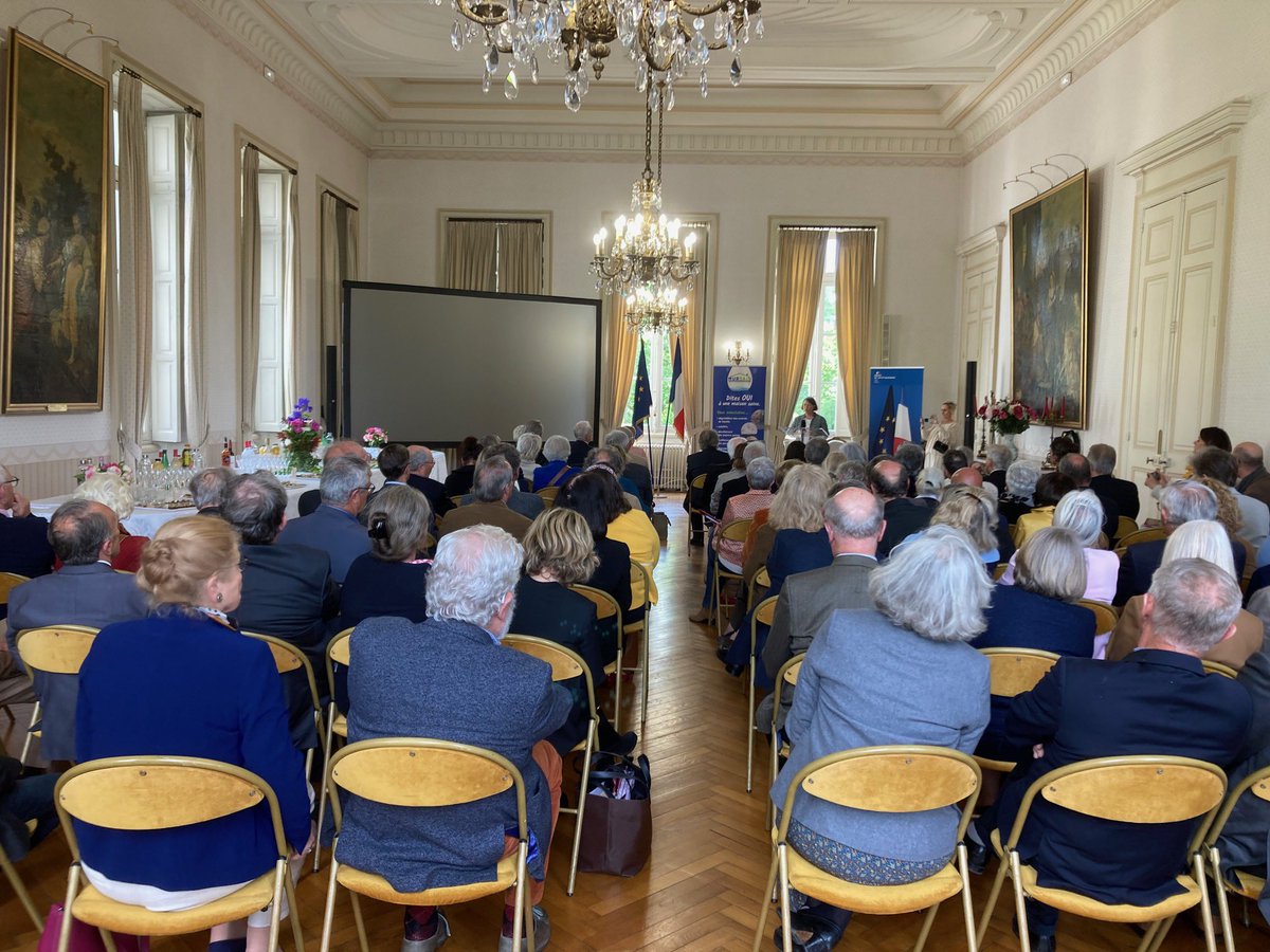 D2com1's tweet image. 🎉 L’agence D2com est ravie d’avoir accompagné Mursain lors du lancement du magazine @vmfpatrimoine spécial Lot-et-Garonne vendredi dernier en fin d’après-midi à la préfecture de Lot-et-Garonne ! Un événement riche en échanges et en découvertes, célébrant notre magnifique région.