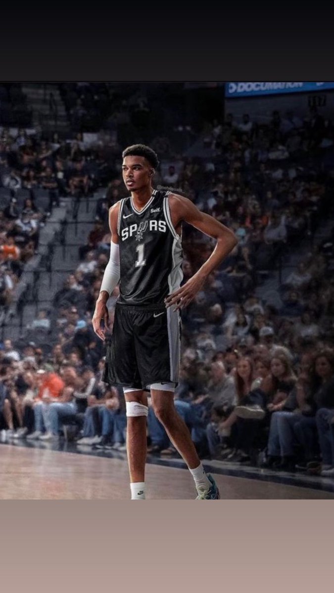 Basketball Gods, please bless us today🙏🏼