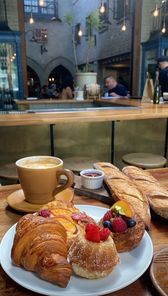 ETbkny's tweet photo. 🍞🥐 — @Laisha22AD https://t.co/DHai4pQhhO