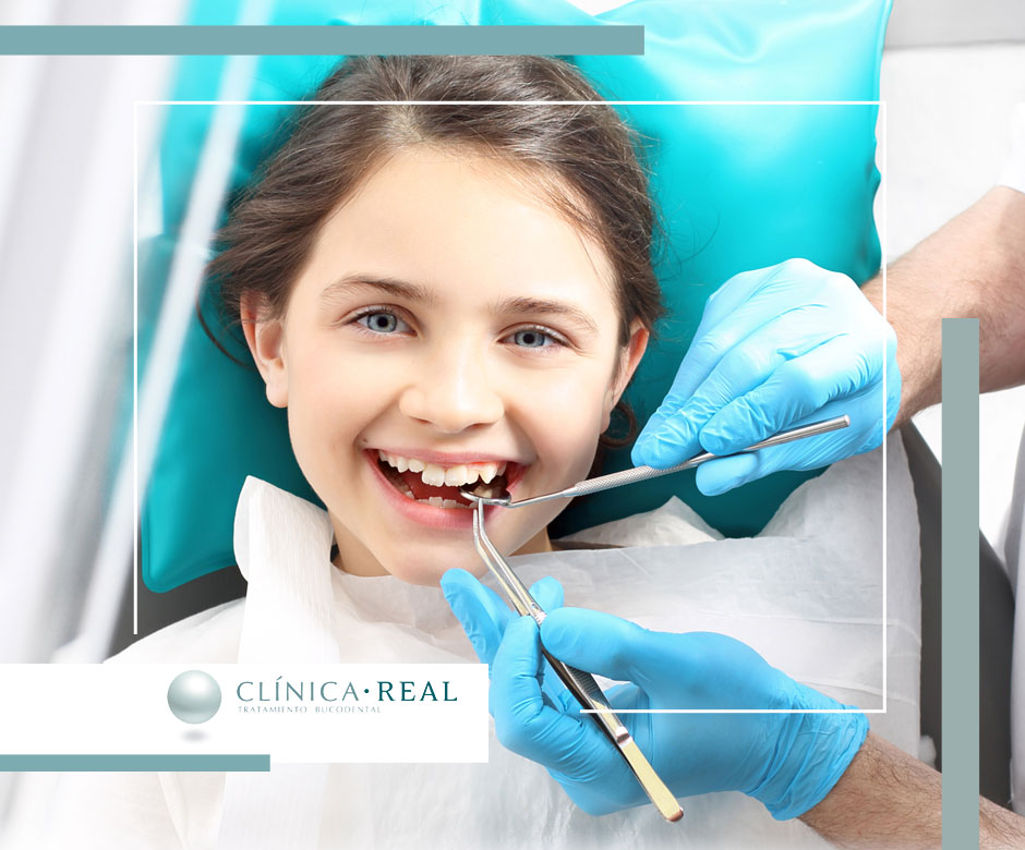 En nuestra clínica, el manejo de la #saludbucal comienza en la primera infancia, por lo que exploramos la posibilidad de anomalías en la posición de los maxilares o los #dientes de tu hijo 👦👧

Pide cita llamando al ☎ 926 923 990

#SaludDental | #ClinicaDental | #ClinicaReal