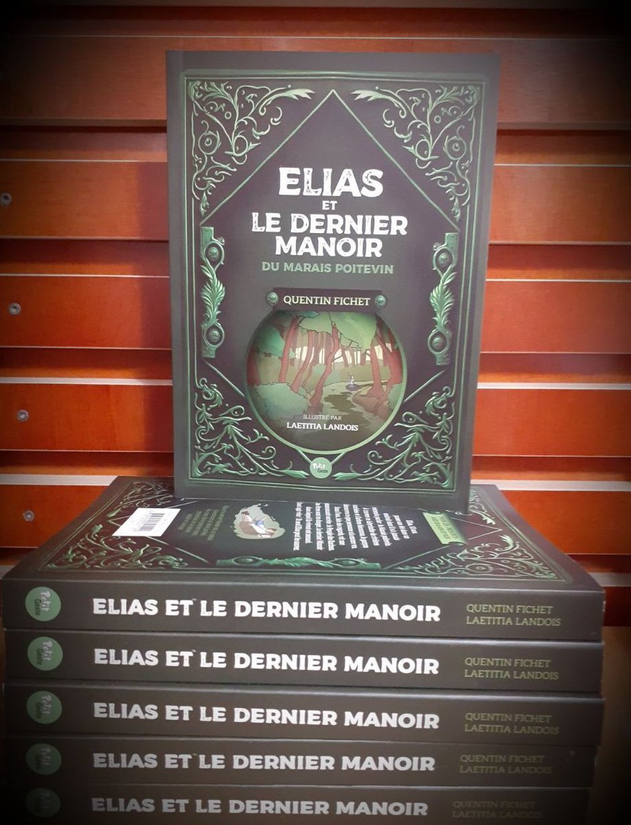 🔴 "Elias et le dernier Manoir" sort demain.
Mais, chauvinisme oblige, il est disponible à Niort dès aujourd'hui ! 😋